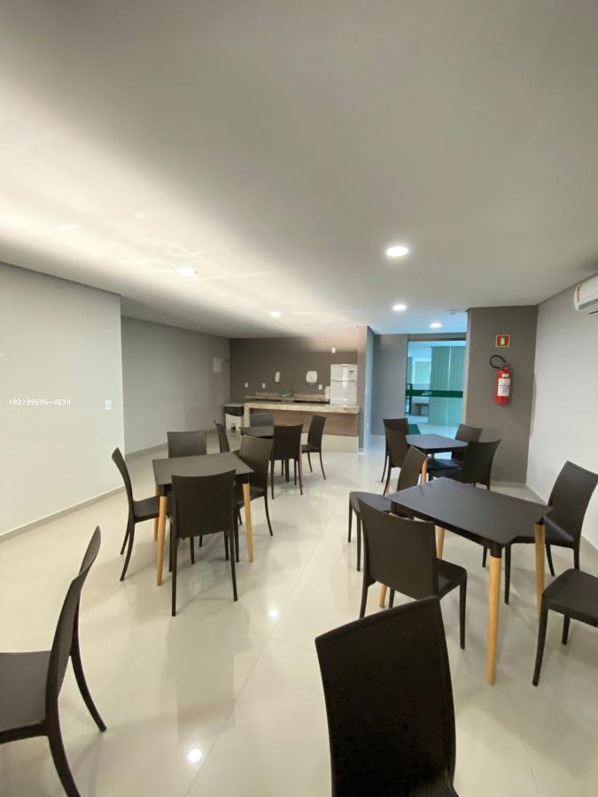 Apartamento à venda com 2 quartos, 80m² - Foto 15