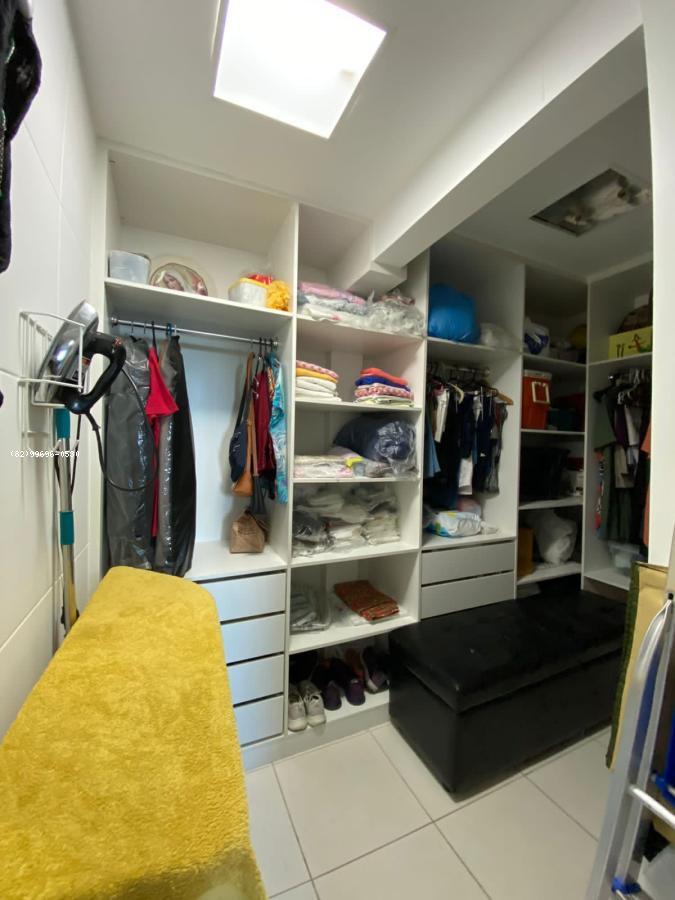 Apartamento à venda com 2 quartos, 80m² - Foto 10