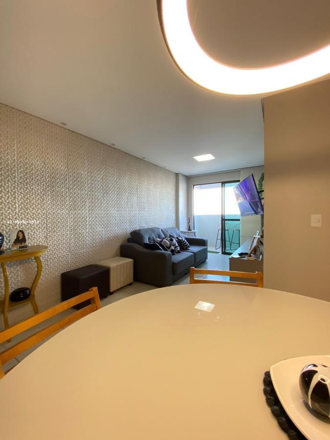 Apartamento à venda com 2 quartos, 80m² - Foto 3