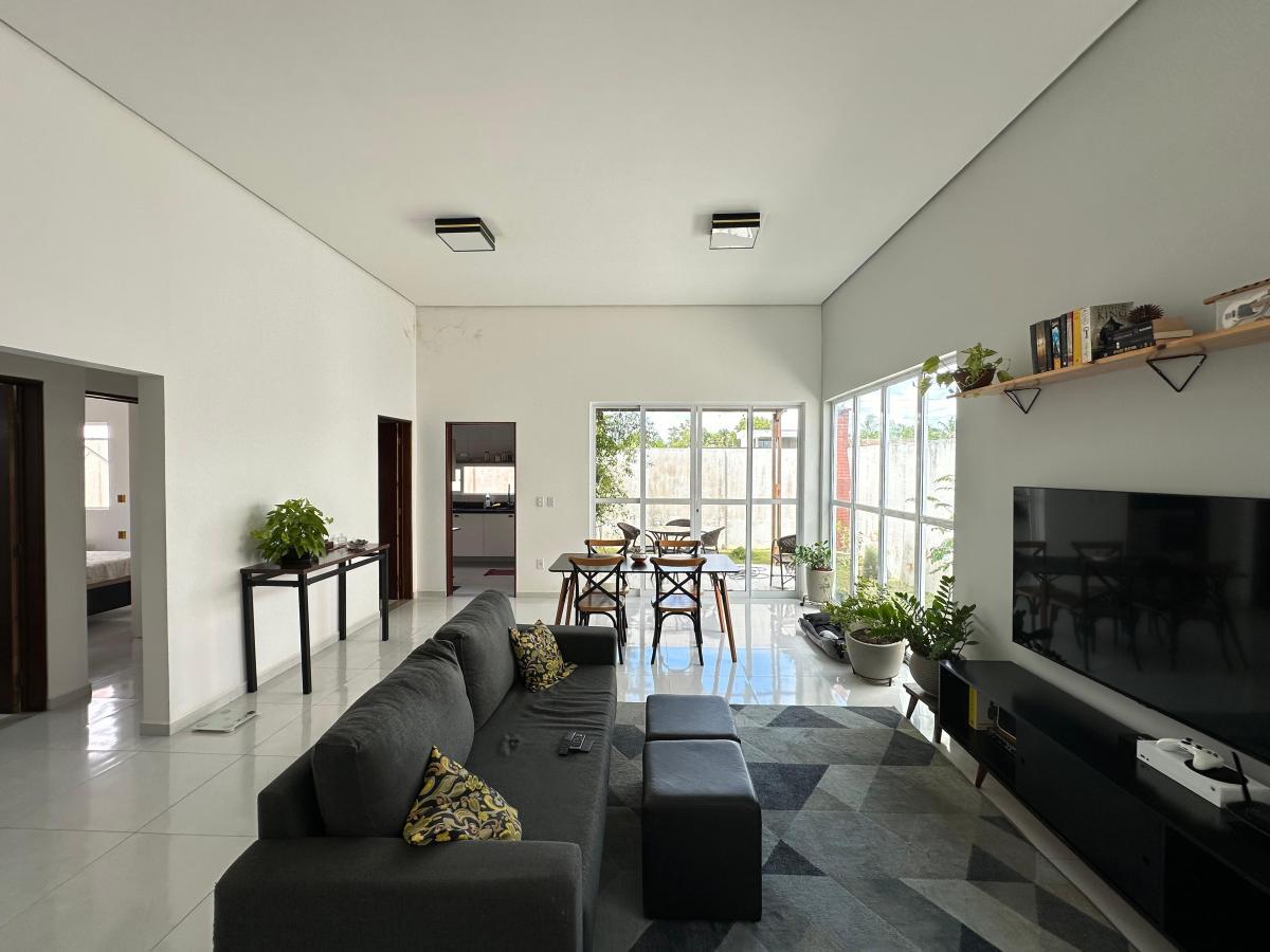 Casa, 3 quartos, 252 m² - Foto 2