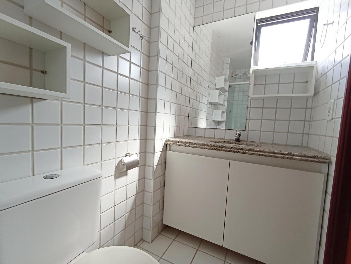 Apartamento à venda com 2 quartos, 65m² - Foto 12