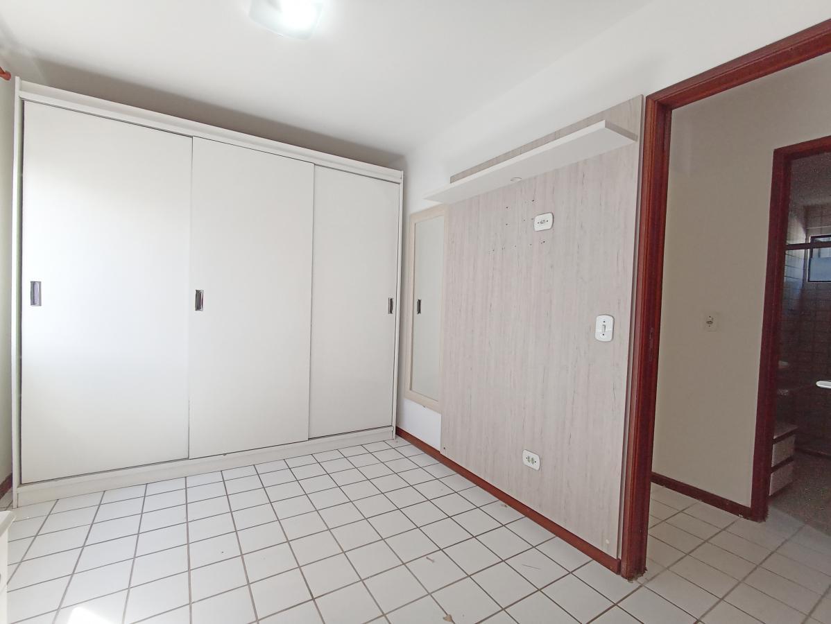 Apartamento à venda com 2 quartos, 65m² - Foto 14