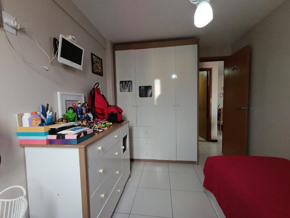 Apartamento à venda com 2 quartos, 64m² - Foto 7