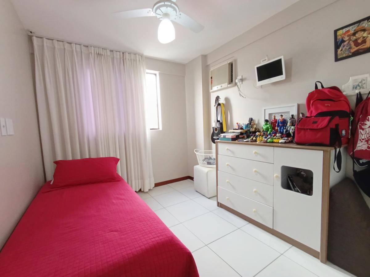 Apartamento à venda com 2 quartos, 64m² - Foto 4