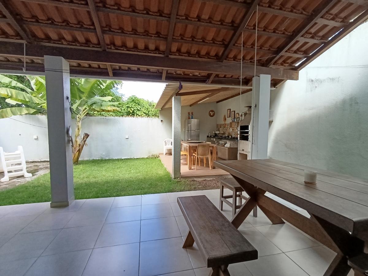 Casa de Condomínio à venda com 4 quartos, 250m² - Foto 11