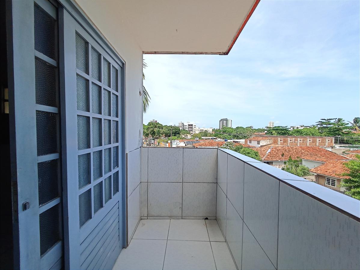 Apartamento à venda com 3 quartos, 135m² - Foto 3