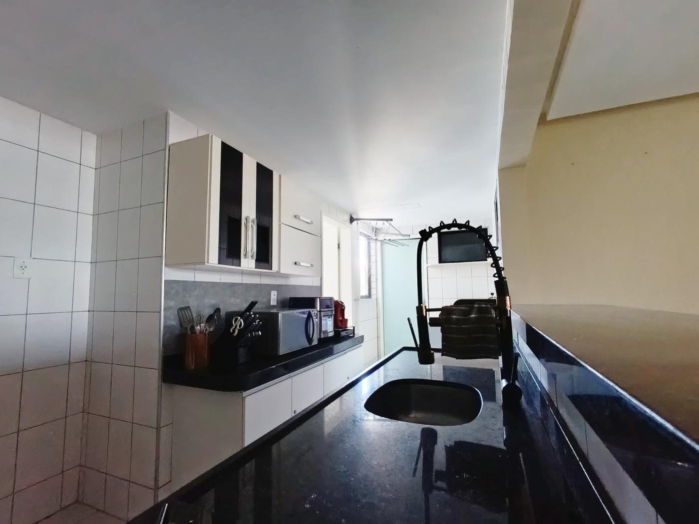 Apartamento à venda com 3 quartos, 96m² - Foto 5