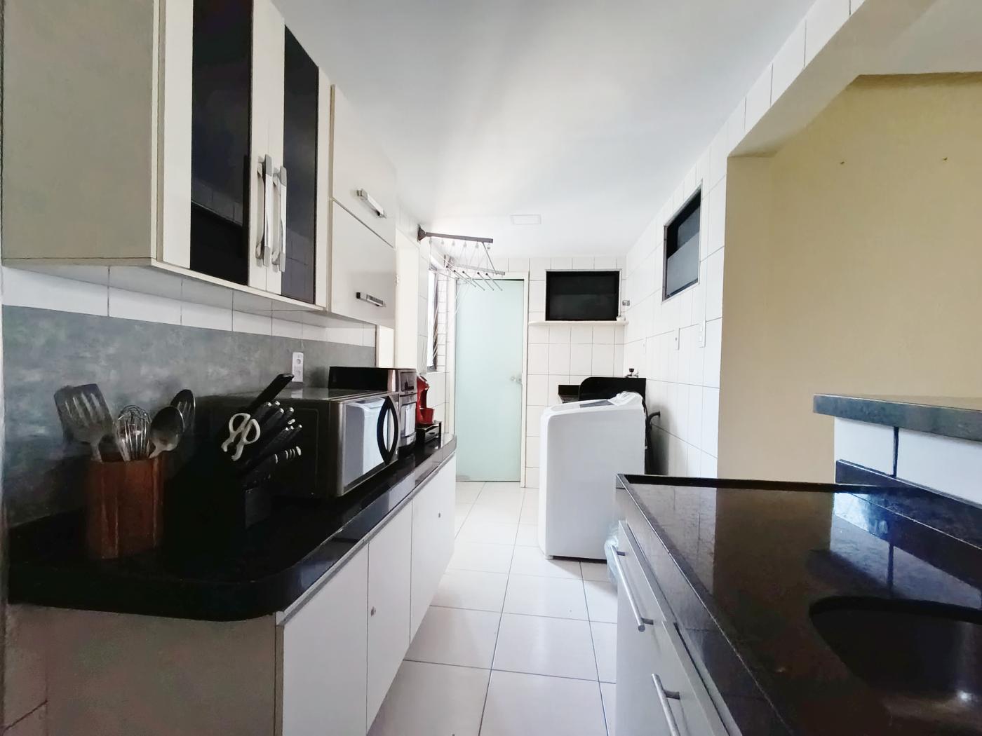 Apartamento à venda com 3 quartos, 96m² - Foto 6