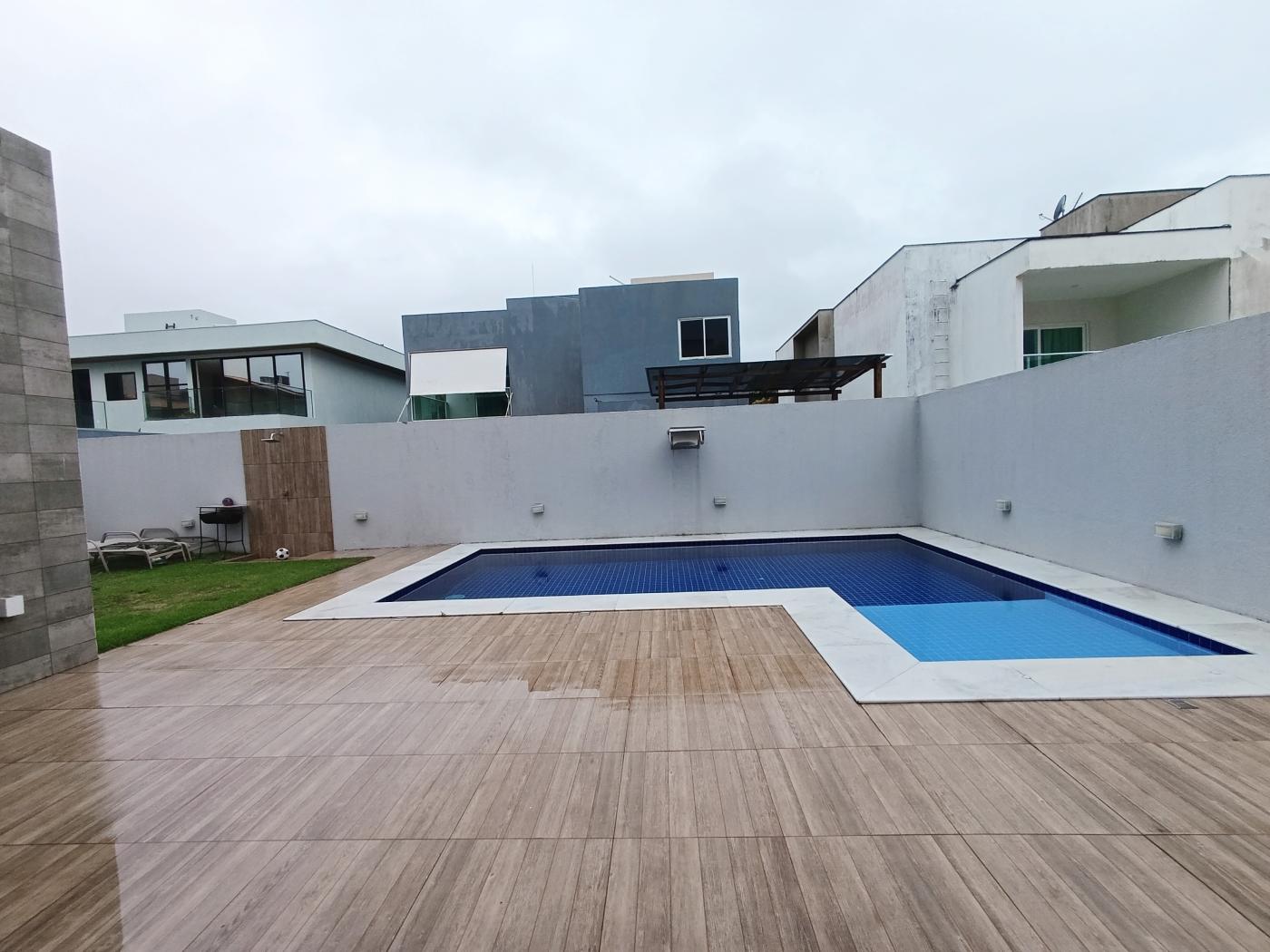 Casa de Condomínio para alugar com 4 quartos, 420m² - Foto 19