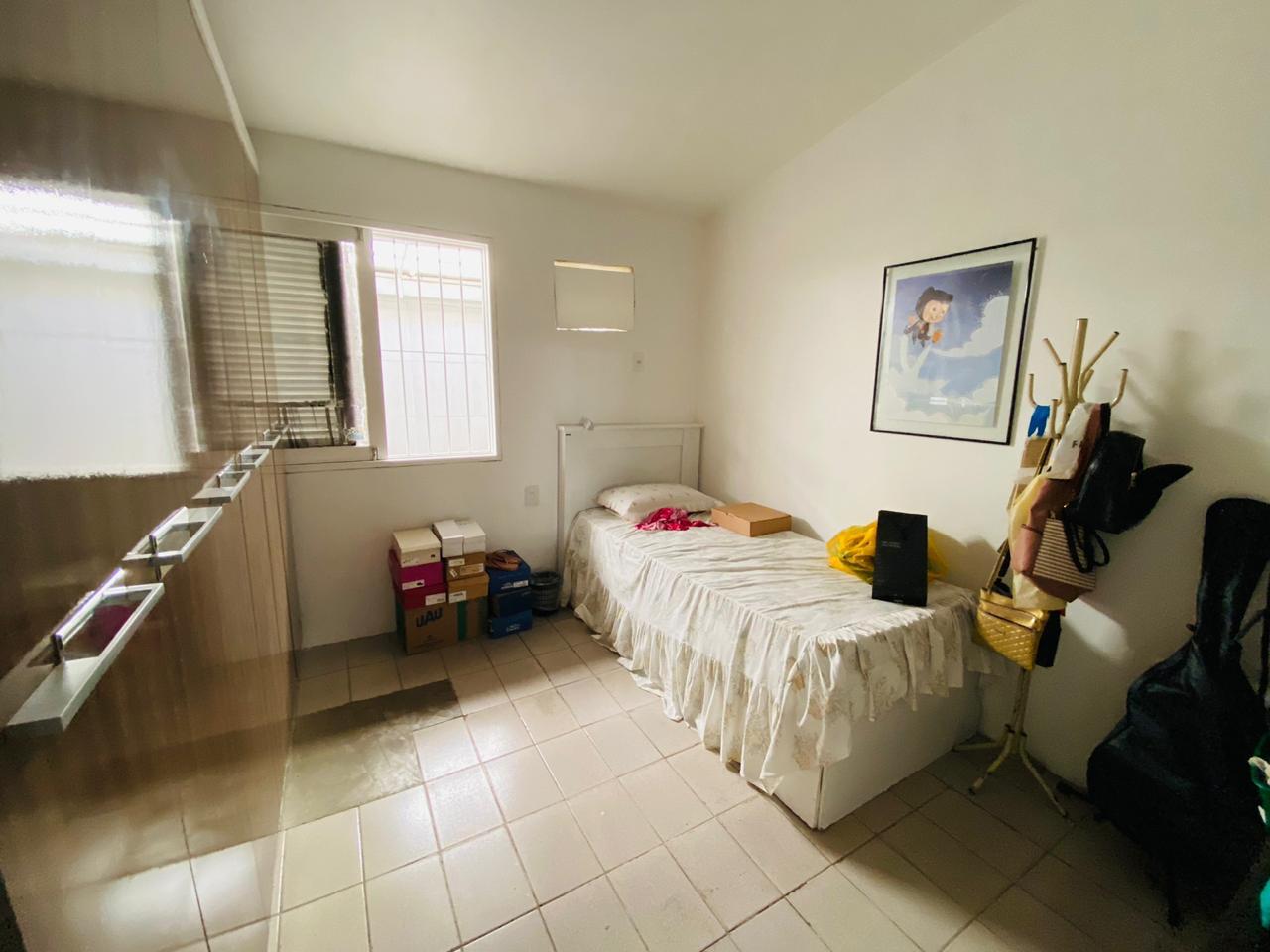 Casa à venda com 5 quartos, 300m² - Foto 6