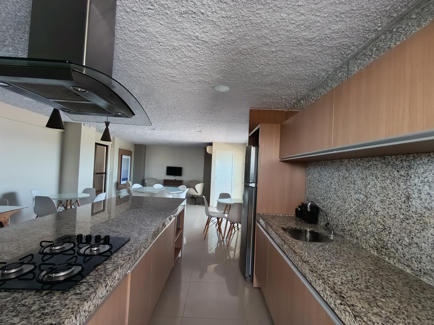 Apartamento à venda com 2 quartos, 62m² - Foto 25