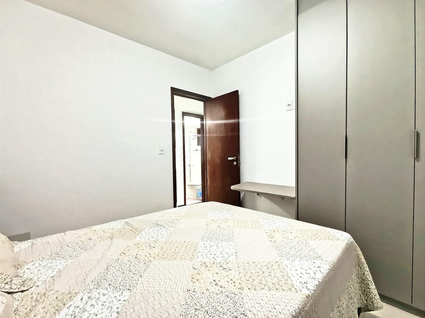 Apartamento à venda com 2 quartos, 60m² - Foto 15