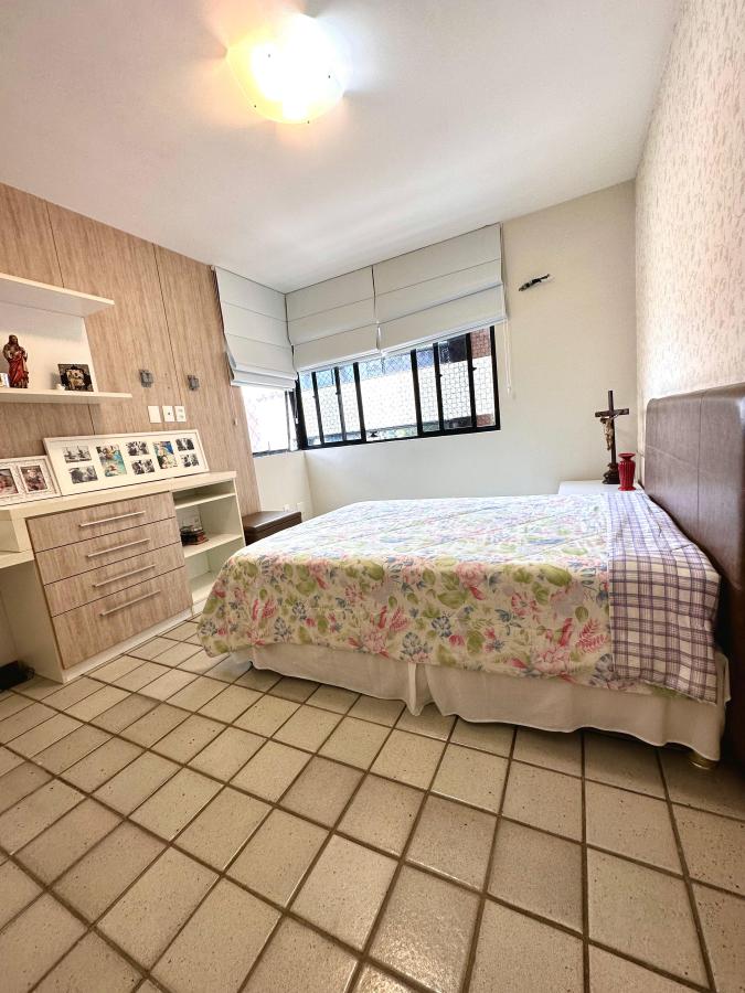 Apartamento à venda com 4 quartos, 170m² - Foto 5