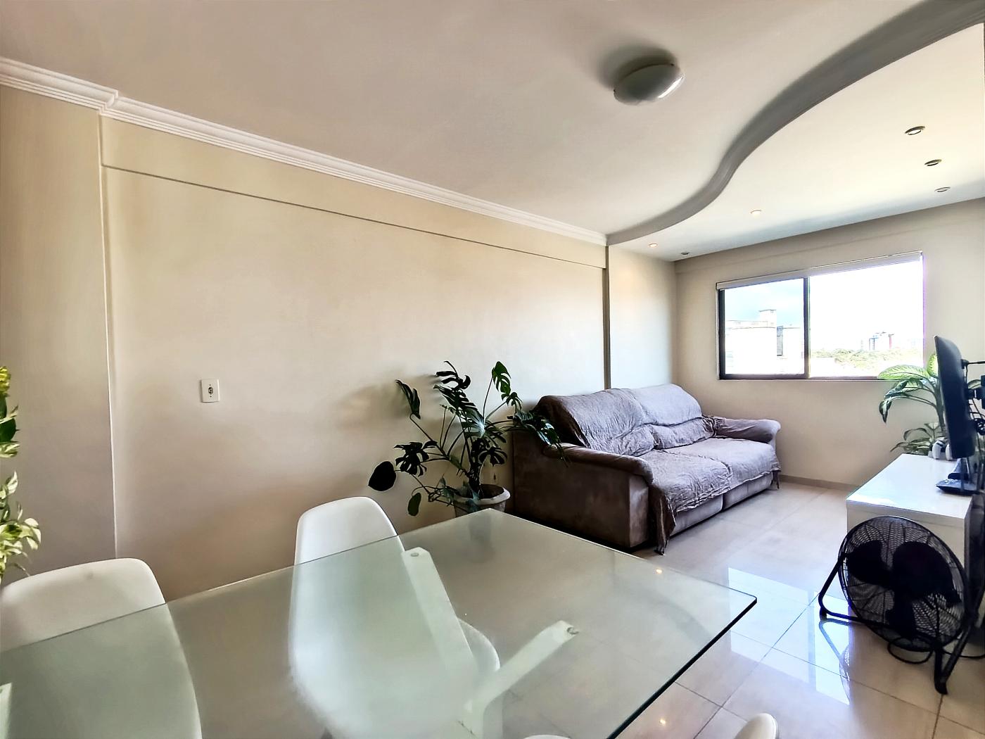 Apartamento à venda com 3 quartos, 66m² - Foto 3